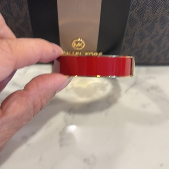 Michael Kors bangle - Picture 7 of 10